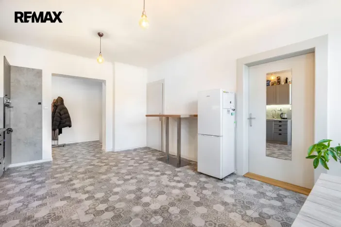Prodej bytu 3+kk, Karlovy Vary, Bulharská, 94 m2