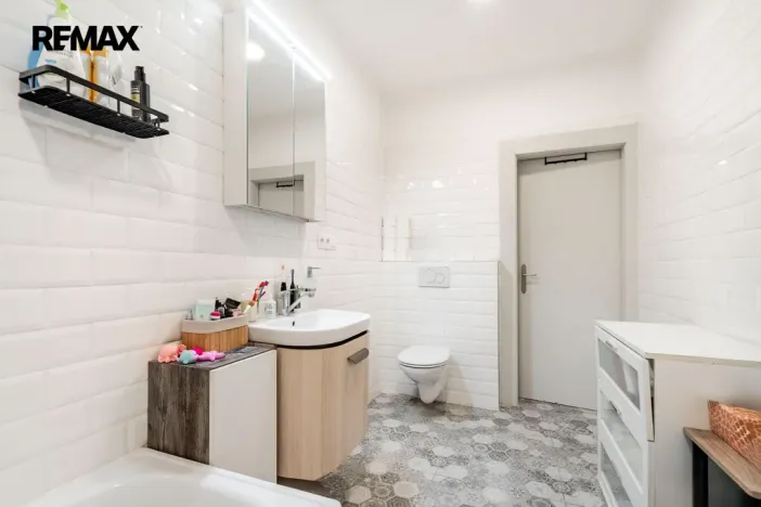 Prodej bytu 3+kk, Karlovy Vary, Bulharská, 94 m2