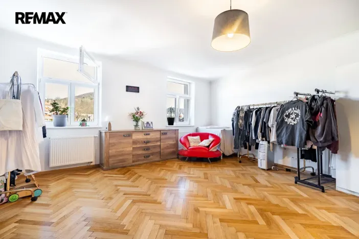 Prodej bytu 3+kk, Karlovy Vary, Bulharská, 94 m2