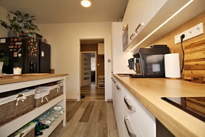 Prodej bytu 3+1, Nekvasovy, 72 m2