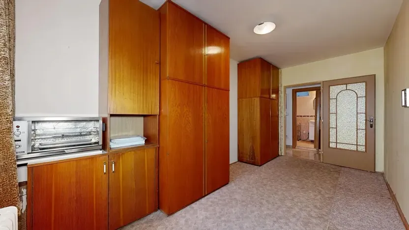 Prodej bytu 3+1, Pardubice, Družby, 78 m2