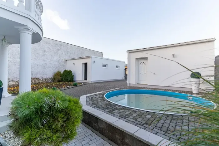 Prodej rodinného domu, Kostelec na Hané, 200 m2