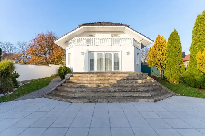 Prodej vily, Kostelec na Hané, 200 m2