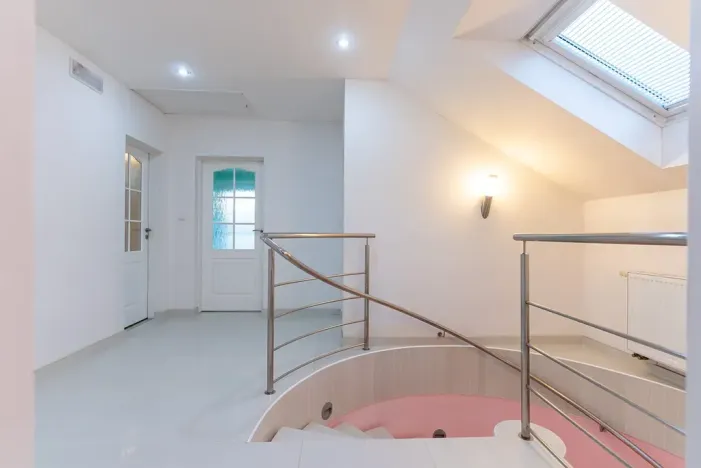 Prodej vily, Kostelec na Hané, 200 m2