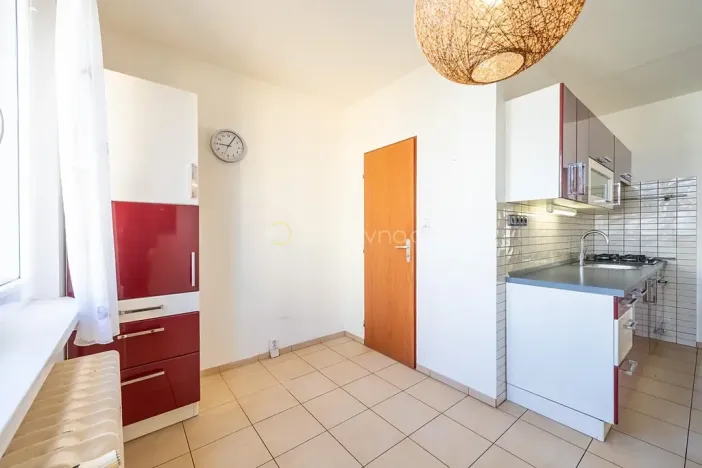 Prodej bytu 4+1, Praha - Hostivař, Bělinského, 77 m2