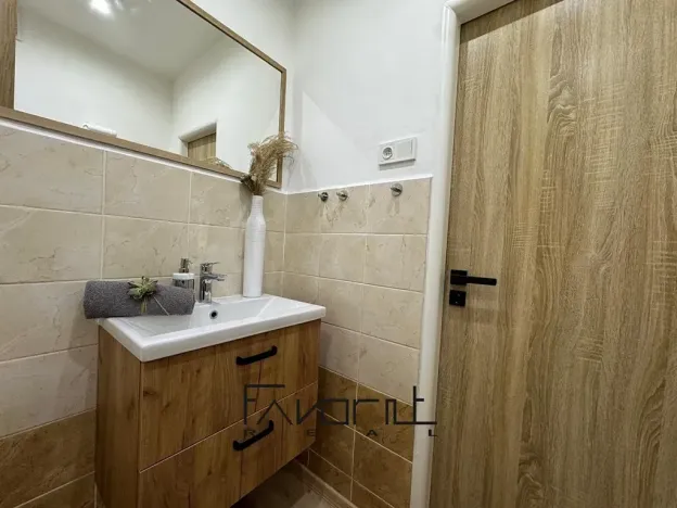 Pronájem bytu 2+kk, Ostrava, Edisonova, 50 m2