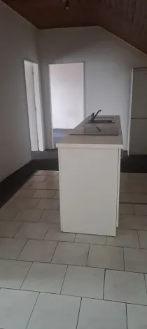 Pronájem kanceláře, Praha - Strašnice, Sečská, 263 m2