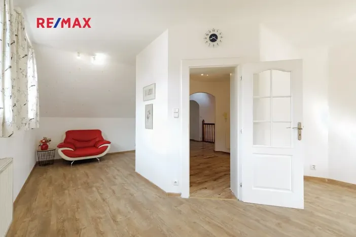 Prodej rodinného domu, Tuchoměřice, Ke Statenicím, 347 m2