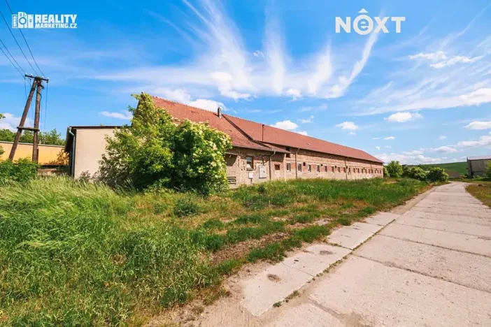 Prodej zemědělského objektu, Letonice, 1758 m2