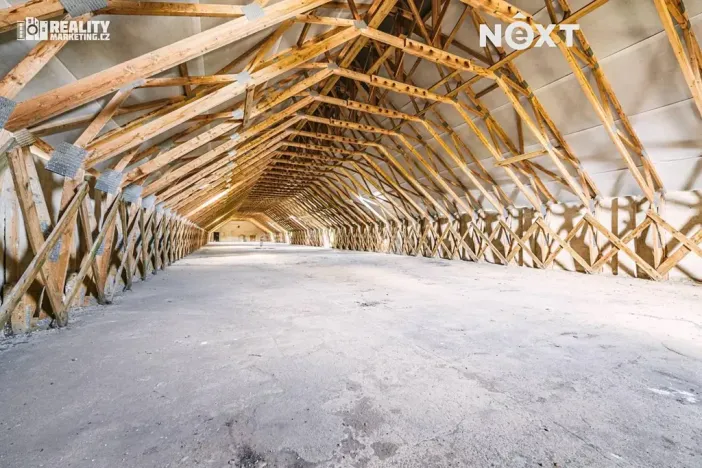 Prodej zemědělského objektu, Letonice, 1758 m2