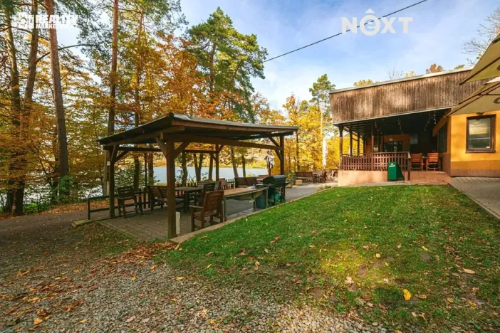 Prodej ubytování, Račice-Pístovice, 304 m2