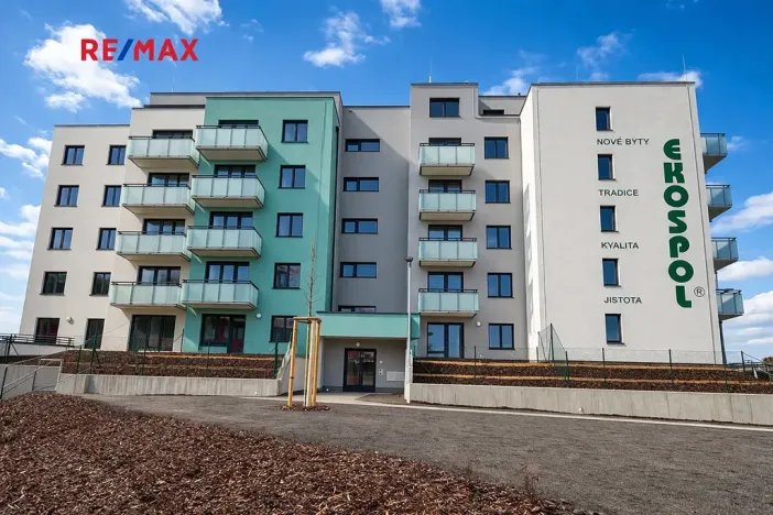 Pronájem bytu 2+kk, Praha - Strašnice, Strančická, 48 m2