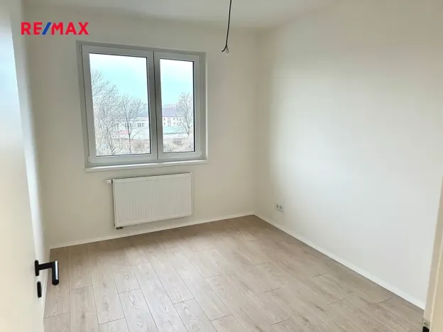 Pronájem bytu 2+kk, Praha - Strašnice, Strančická, 48 m2
