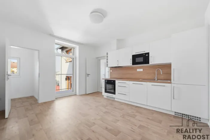 Pronájem bytu 2+kk, Pardubice - Zelené Předměstí, Teplého, 45 m2