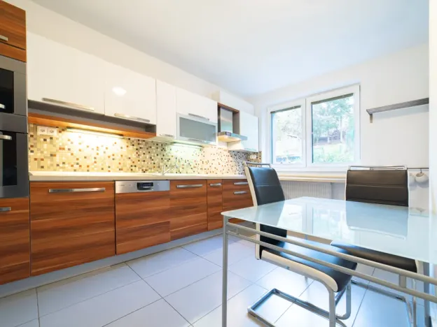 Pronájem bytu 3+1, Zlín, Klabalská I, 94 m2