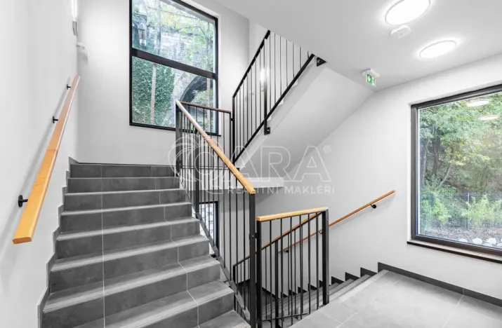 Pronájem bytu 1+kk, Praha - Hlubočepy, Na Zlíchově, 26 m2