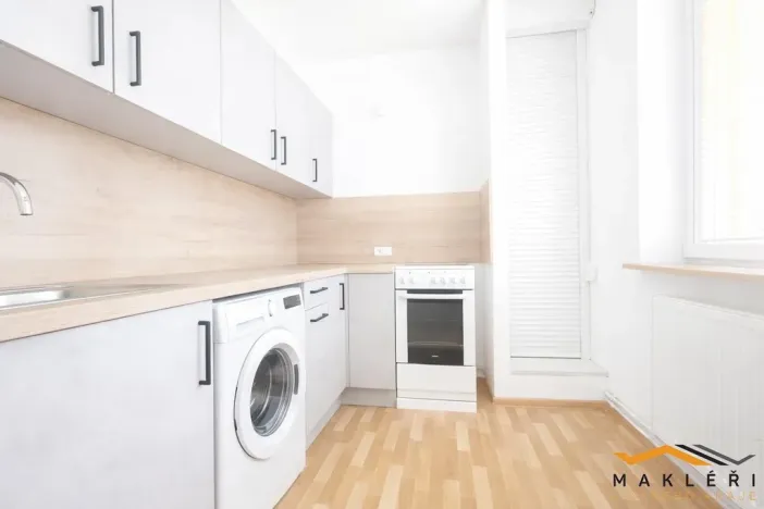 Pronájem bytu 3+1, Telč - Telč-Štěpnice, Jana Žižky, 76 m2