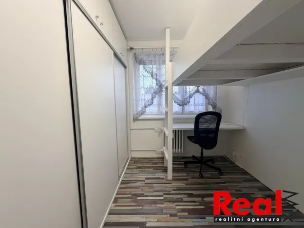 Pronájem bytu 1+1, Hrušovany u Brna, Žižkova, 31 m2