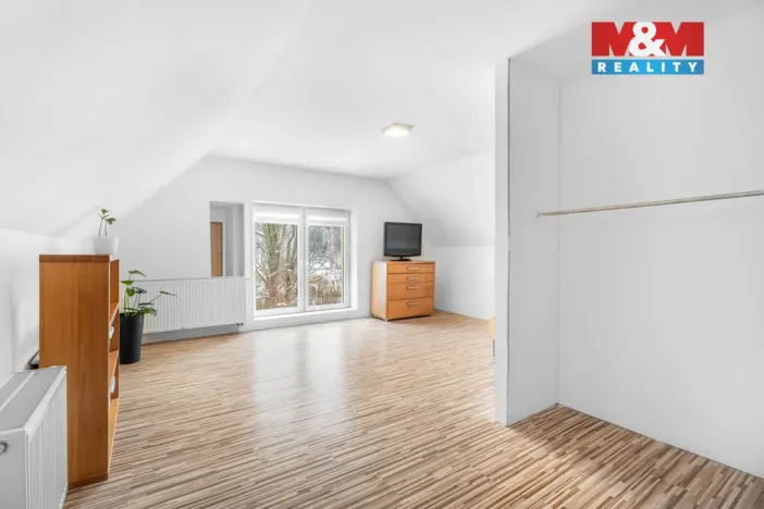 Prodej chalupy, Tanvald, Poštovní, 179 m2