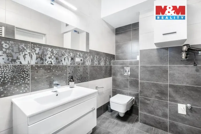 Prodej chalupy, Tanvald, Poštovní, 179 m2