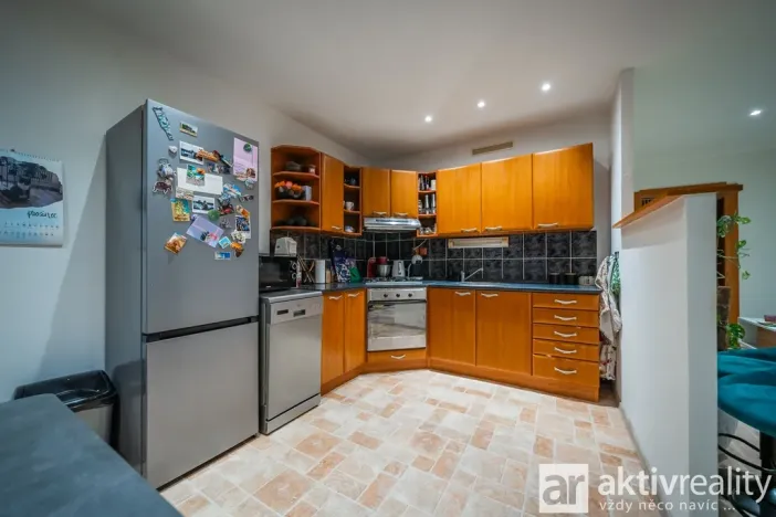 Pronájem bytu 3+1, Neratovice, Dr. E. Beneše, 68 m2