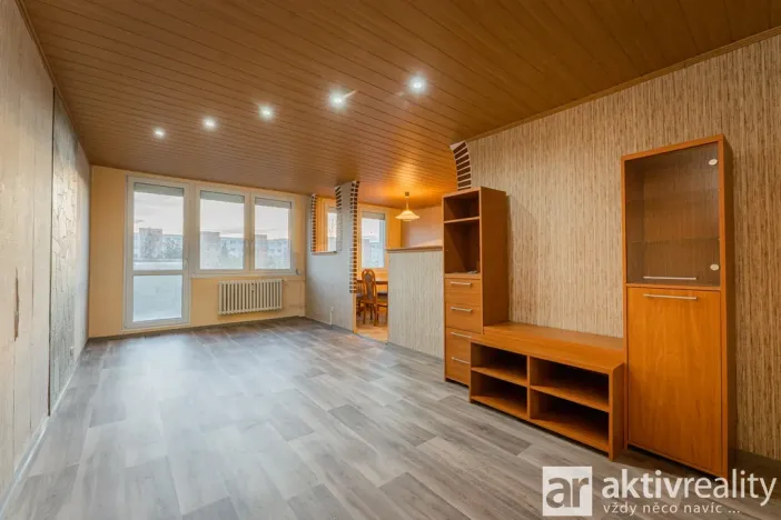 Pronájem bytu 3+1, Neratovice, Dr. E. Beneše, 68 m2