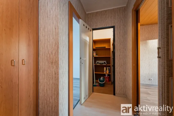 Pronájem bytu 3+1, Neratovice, Dr. E. Beneše, 68 m2