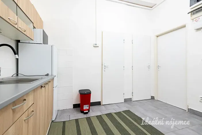 Pronájem bytu 2+kk, Praha - Smíchov, Svornosti, 47 m2