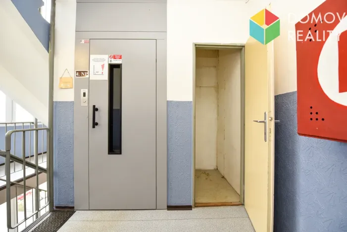 Prodej bytu 3+1, Beroun - Beroun-Město, Okružní, 68 m2