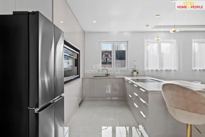 Prodej komerční nemovitosti, Rostoklaty - Nová Ves II, 166 m2