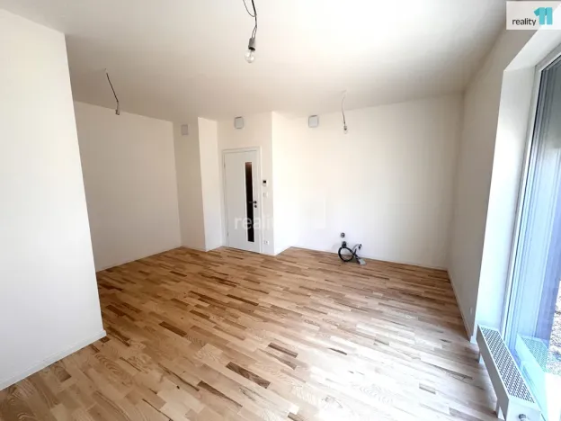 Pronájem bytu 1+kk, Dobřichovice, Pražská, 32 m2