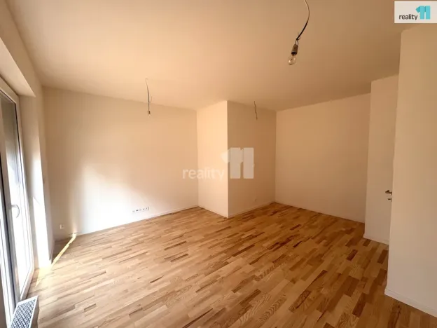 Pronájem bytu 1+kk, Dobřichovice, Pražská, 32 m2