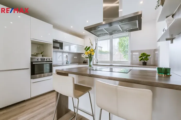 Pronájem rodinného domu, Bašť, Kostelecká, 123 m2