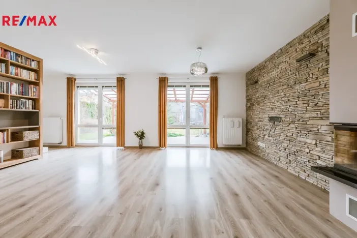 Pronájem rodinného domu, Bašť, Kostelecká, 123 m2