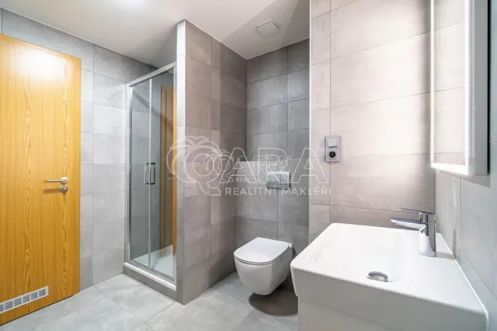 Pronájem bytu 2+kk, Kralupy nad Vltavou, 55 m2