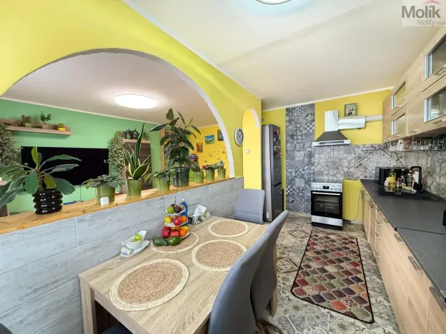 Prodej bytu 3+1, Krupka - Maršov, Dukelských hrdinů, 68 m2