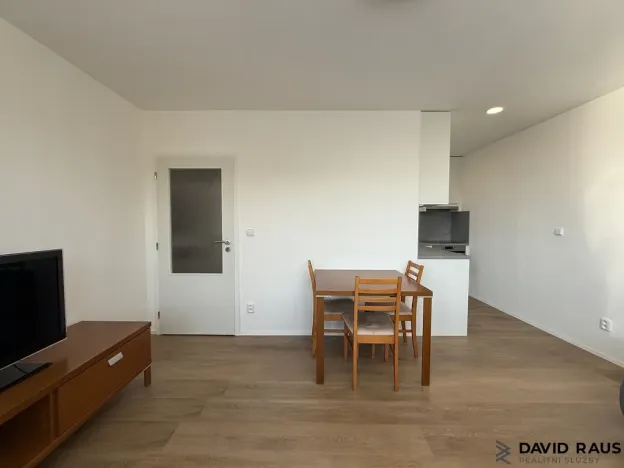 Pronájem bytu 2+kk, Brno - Židenice, Bořetická, 40 m2