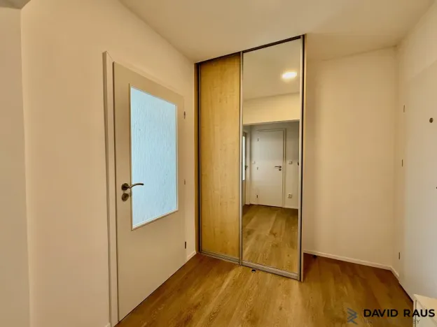 Pronájem bytu 2+kk, Brno - Židenice, Bořetická, 40 m2