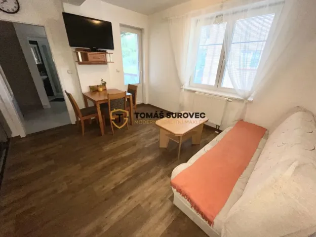 Pronájem bytu 2+kk, Luhačovice, Mlýnská, 43 m2