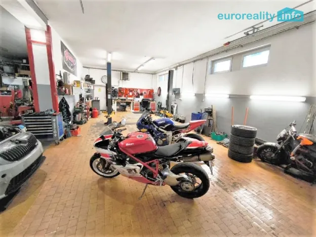 Prodej rodinného domu, Dobrná, 288 m2