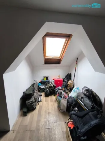 Prodej komerční nemovitosti, Dobrná, 288 m2