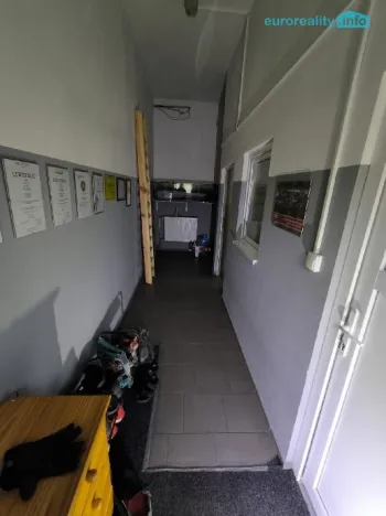 Prodej komerční nemovitosti, Dobrná, 288 m2