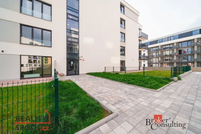 Pronájem bytu 2+kk, Plzeň - Jižní Předměstí, Železná, 60 m2