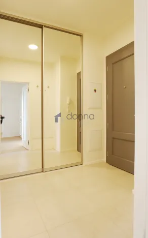 Pronájem bytu 2+kk, Praha, Jeseniova, 47 m2