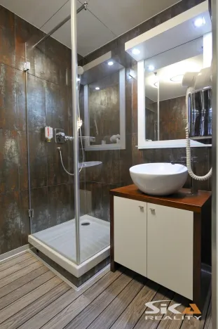 Prodej ubytování, Louny, Mírové náměstí, 530 m2