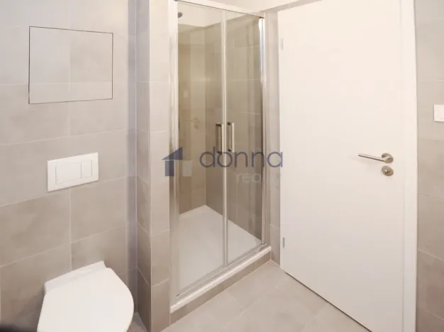 Pronájem bytu 1+kk, Praha, Kabešova, 33 m2