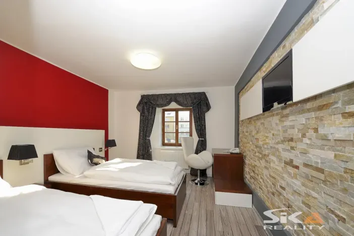 Prodej restaurace, Louny, Mírové náměstí, 530 m2