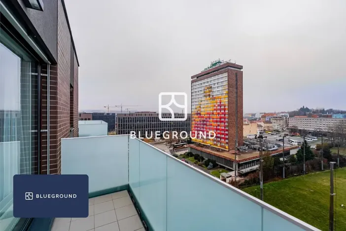 Pronájem bytu 2+kk, Praha - Karlín, Nekvasilova, 56 m2