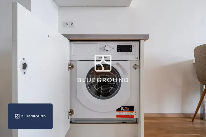 Pronájem bytu 2+kk, Praha - Karlín, Nekvasilova, 56 m2