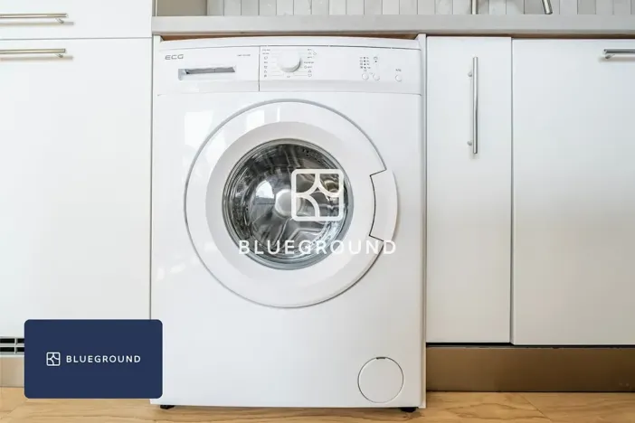 Pronájem bytu 1+kk, Praha - Vinohrady, Perucká, 27 m2